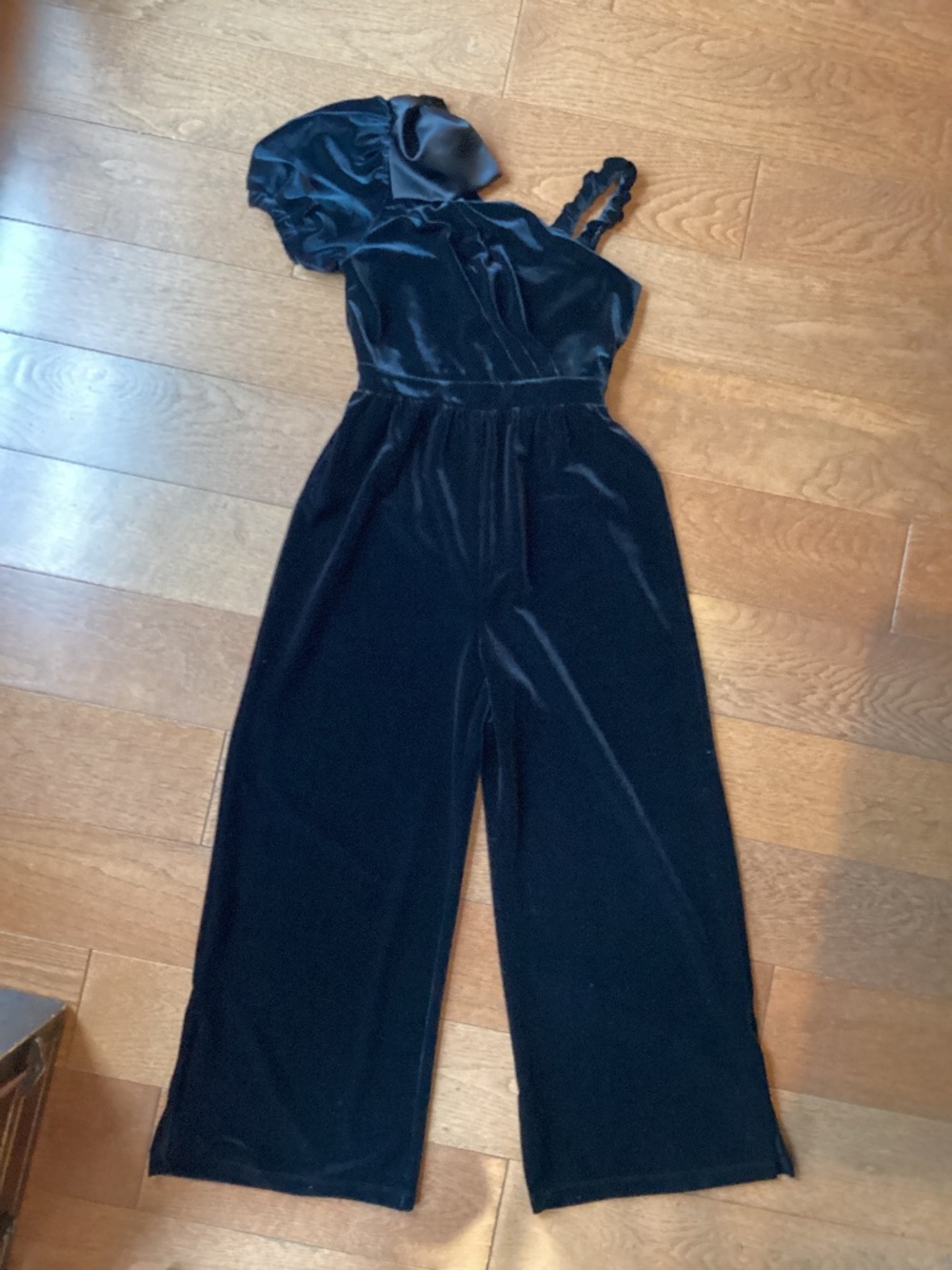 Asymmetrical velveteen stretch jumpsuit, like new